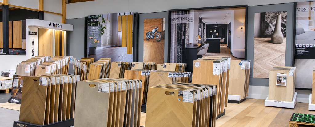 Showroom Vloerplus. Bezoek onze showroom in Alkmaar.